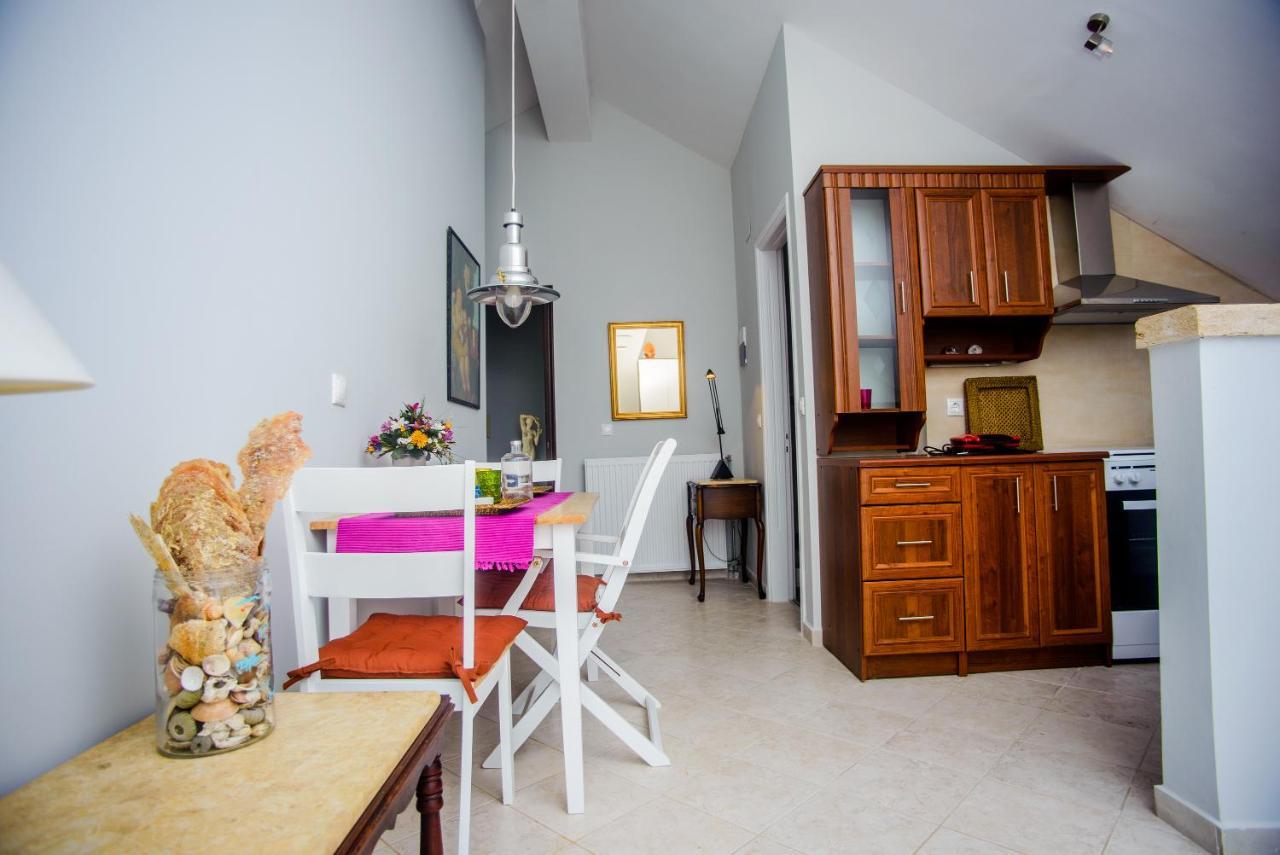 Xenia Ionis Luxury Apartments Lixouri Buitenkant foto