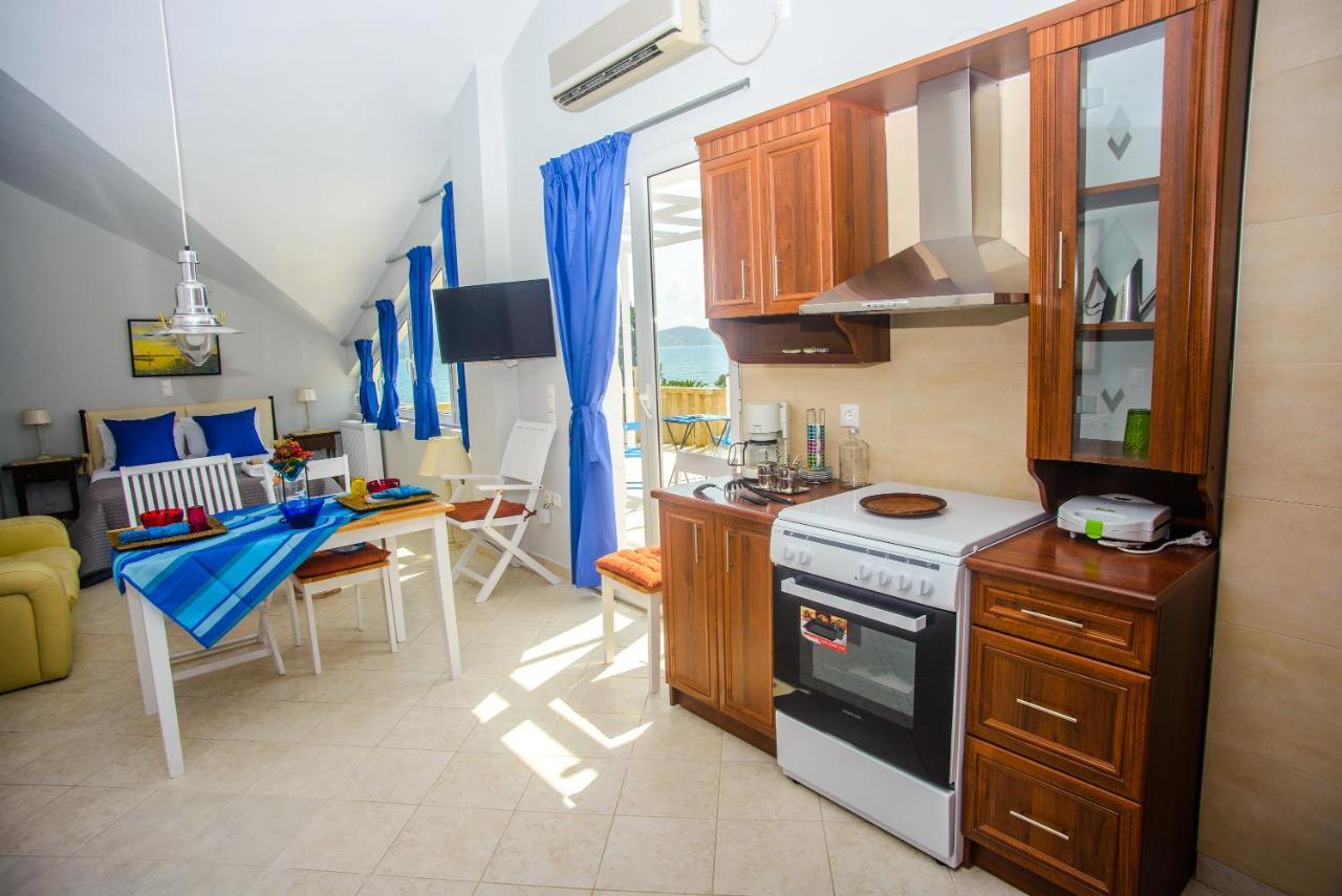 Xenia Ionis Luxury Apartments Lixouri Buitenkant foto