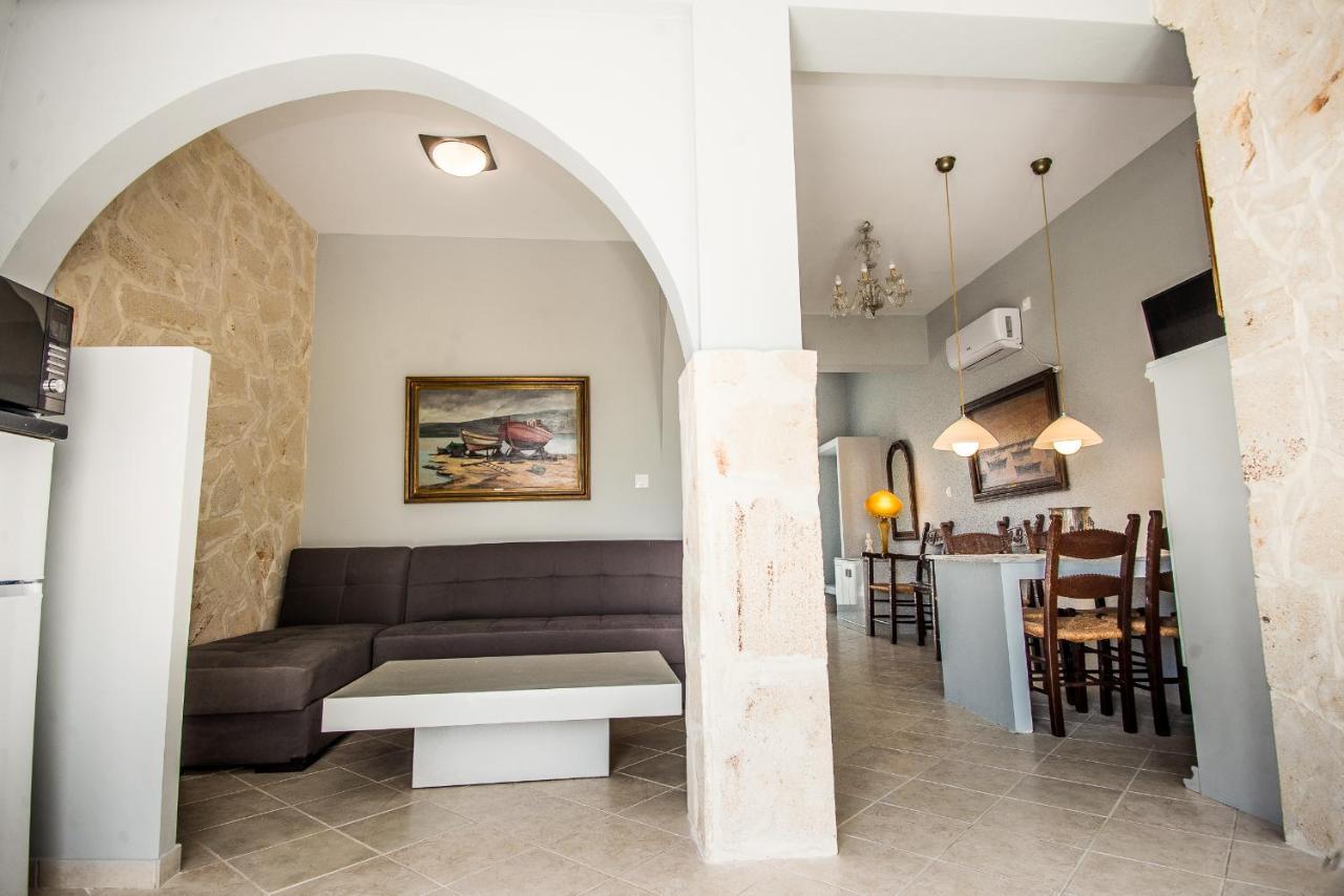 Xenia Ionis Luxury Apartments Lixouri Buitenkant foto