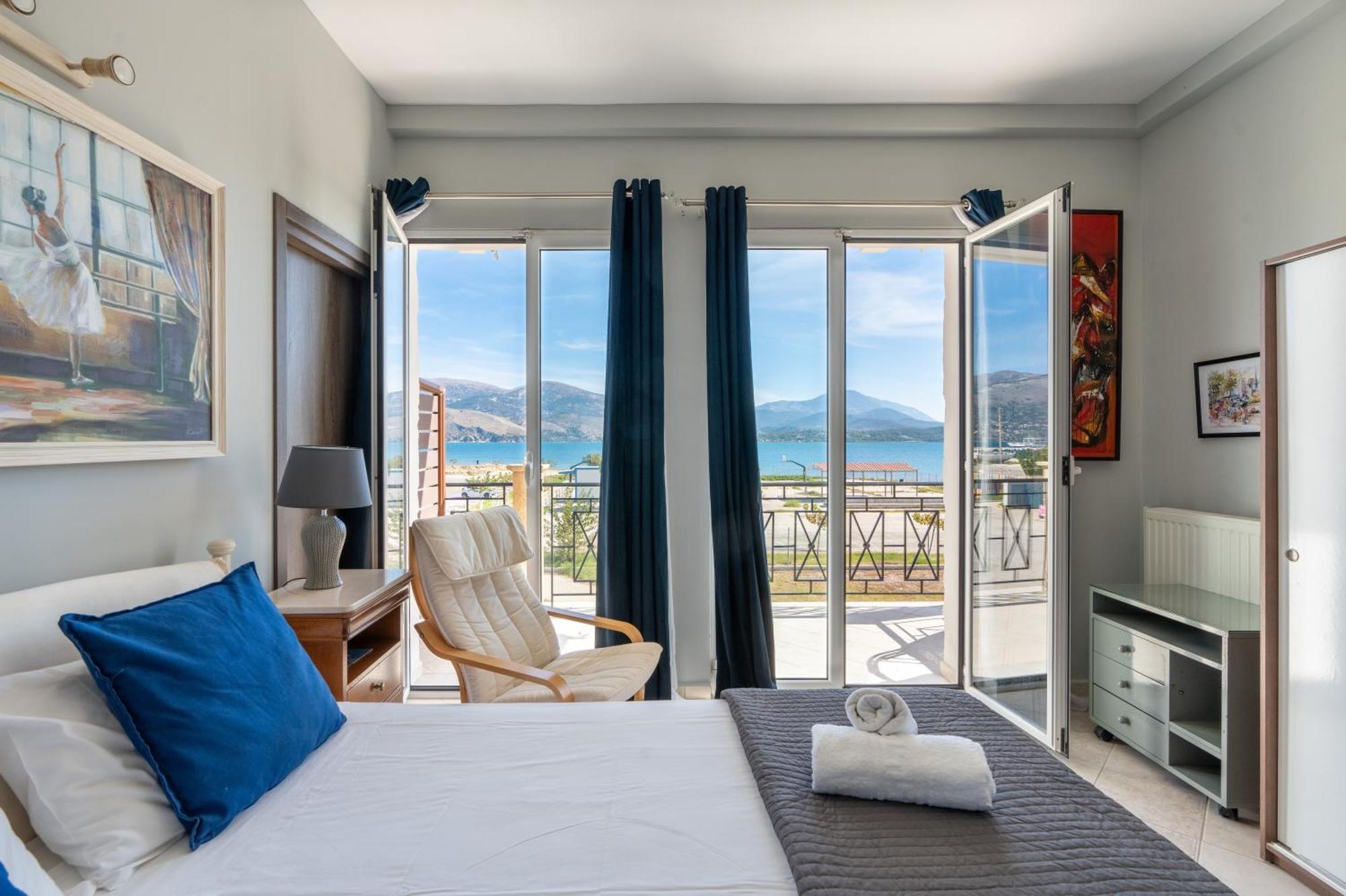 Xenia Ionis Luxury Apartments Lixouri Buitenkant foto
